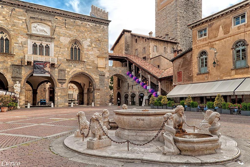 Bergamo in City Esterno foto